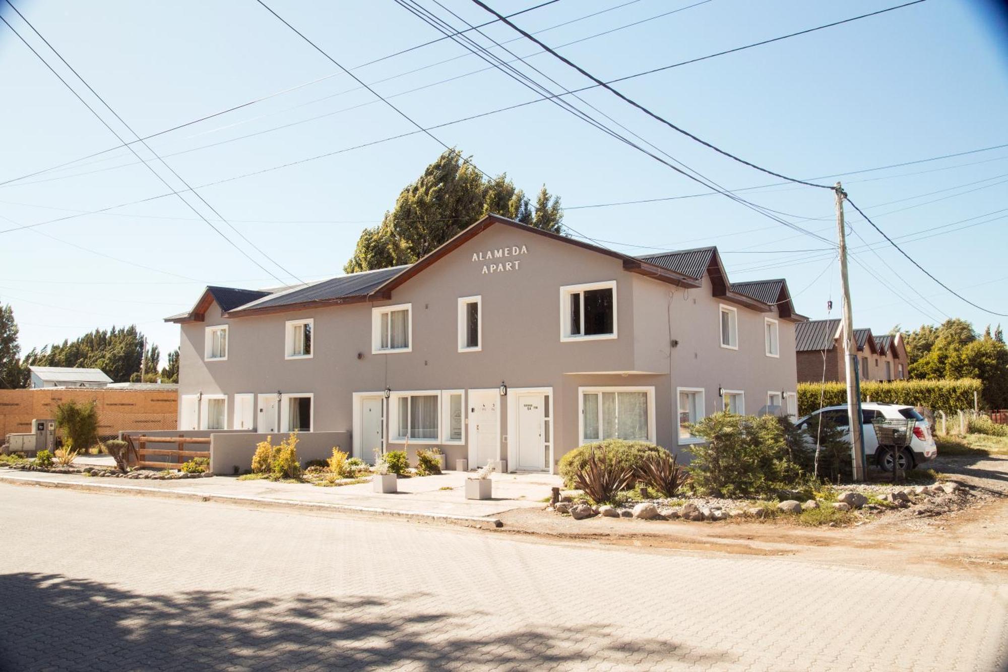 Alameda Apart 埃尔卡拉法特 外观 照片
